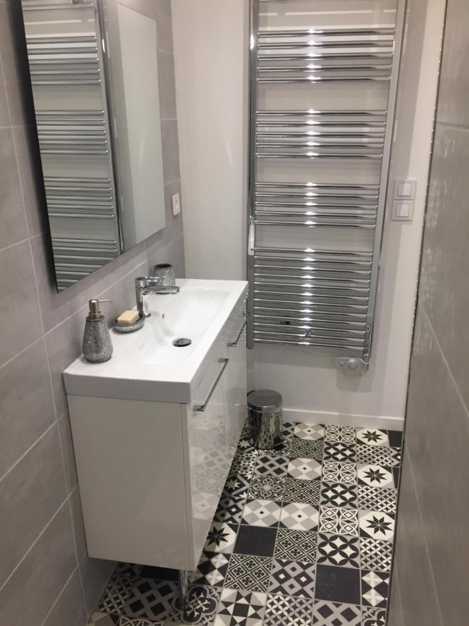 Chaleureux Appartement Au Coeur Du Panier マルセイユ エクステリア 写真