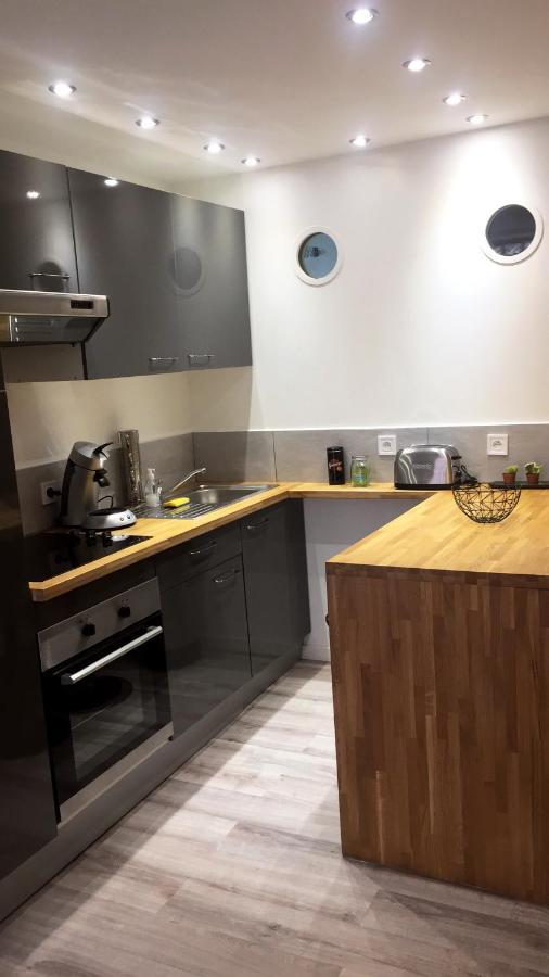 Chaleureux Appartement Au Coeur Du Panier マルセイユ エクステリア 写真