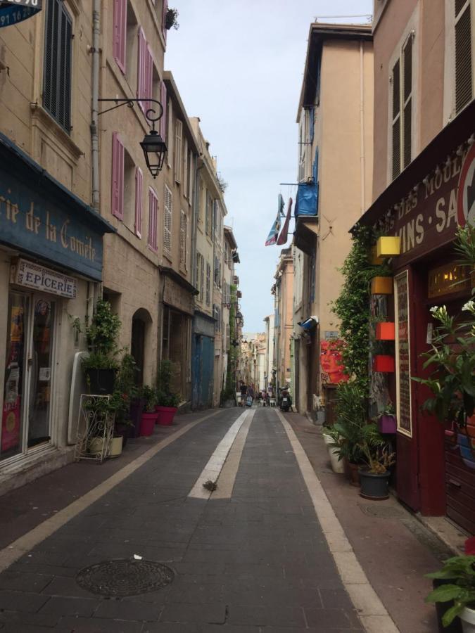 Chaleureux Appartement Au Coeur Du Panier マルセイユ エクステリア 写真